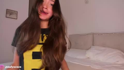 Polly online show from September 2025 02:41:01 PM