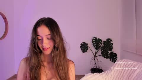 Snapshot of polly_____ chatting on May 2026 12:19:02 AM Polly online show from May 2026 12:19:02 AM