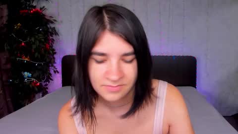 Polly online show from September 2025 06:02:01 AM