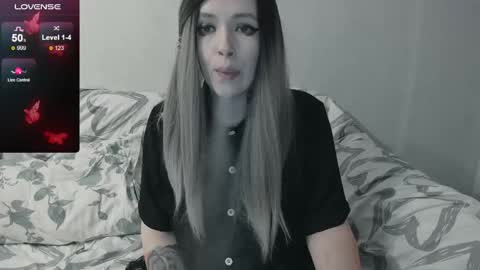 Polly online show from April 2026 06:26:01 PM