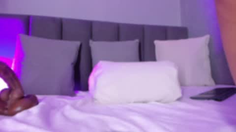 Snapshot of pollybabe_ chatting on February 2025 01:50:01 PM POLLY online show from February 2025 01:50:01 PM