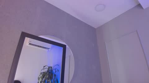 Snapshot of pollybabe_ chatting on October 2025 10:37:02 AM POLLY online show from October 2025 10:37:02 AM