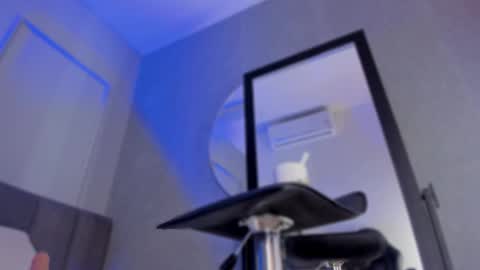 Snapshot of pollybabe_ chatting on November 2025 10:37:01 AM POLLY online show from November 2025 10:37:01 AM