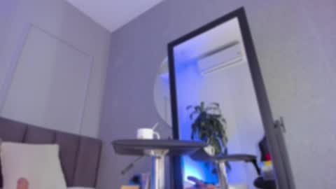 Snapshot of pollybabe_ chatting on November 2025 10:06:01 AM POLLY online show from November 2025 10:06:01 AM