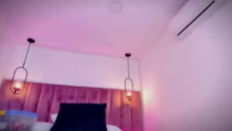 POLLY online show from February 2026 10:29:01 AM