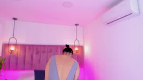 POLLY online show from February 2026 10:12:01 AM