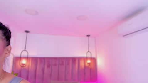 POLLY online show from February 2026 10:11:02 AM