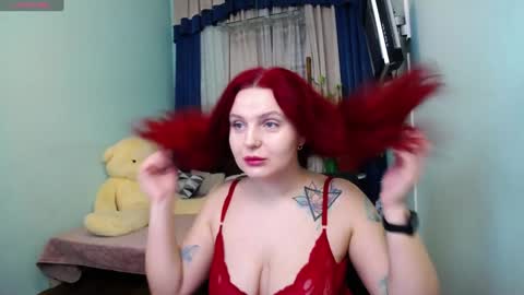 Snapshot of pollygreen chatting on January 2025 07:25:01 AM Olivia online show from January 2025 07:25:01 AM