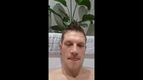 polsenos online show from January 2026 10:02:02 PM