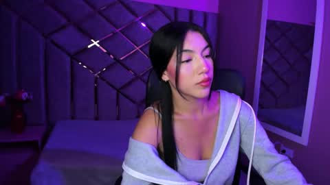 poly sasha  online show from November 2025 04:04:01 AM