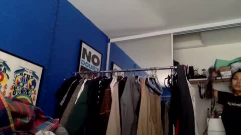 polymamii online show from May 2026 08:38:02 PM