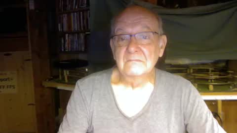 pomme1949 online show from January 2025 05:01:01 PM