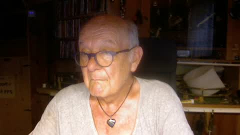 pomme1949 online show from June 2026 03:01:02 PM