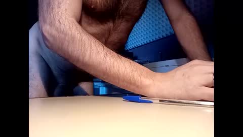 Snapshot of pomplinero chatting on February 2025 08:22:01 AM pomplinero online show from February 2025 08:22:01 AM