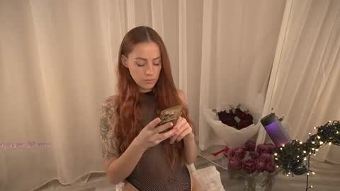 Snapshot of poni_dii chatting on November 2025 08:13:02 AM online show from November 2025 08:13:02 AM