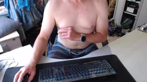 Snapshot of poodledude chatting on July 2026 04:01:01 PM Dave online show from July 2026 04:01:01 PM