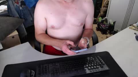 Snapshot of poodledude chatting on July 2026 04:38:02 AM Dave online show from July 2026 04:38:02 AM