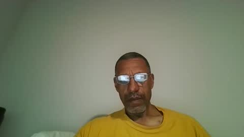 poolguy2496 online show from November 2025 12:27:02 PM