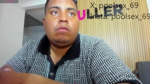 Snapshot of poolsexx_69 chatting on October 2025 09:09:02 PM poolsexx_69 online show from October 2025 09:09:02 PM