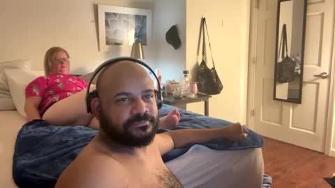 popfizzt online show from September 2025 03:39:02 AM