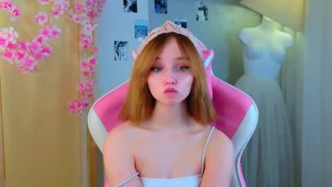 Snapshot of popjenny chatting on April 2026 01:23:01 PM Hi Daddy Im Jane online show from April 2026 01:23:01 PM