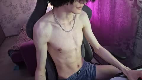 Snapshot of popoul_couple chatting on April 2026 04:12:02 AM popoul_couple online show from April 2026 04:12:02 AM