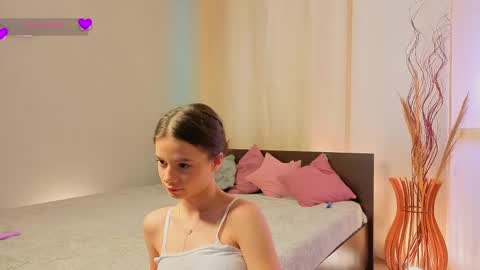 Snapshot of poppetbambi chatting on May 2026 10:22:02 AM Olivia online show from May 2026 10:22:02 AM