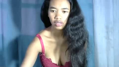 Snapshot of poppy_kelley chatting on May 2026 04:30:02 AM Lilly online show from May 2026 04:30:02 AM