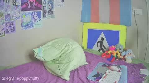 Snapshot of poppyfluffy chatting on March 2026 02:50:02 AM poppyfluffy online show from March 2026 02:50:02 AM