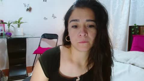 Snapshot of porcelainlux chatting on January 2025 09:34:01 PM porcelainlux online show from January 2025 09:34:01 PM