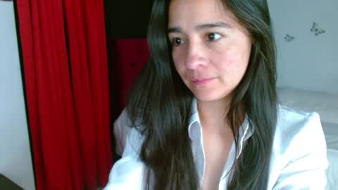 Snapshot of porcelainlux chatting on February 2025 06:31:01 AM porcelainlux online show from February 2025 06:31:01 AM