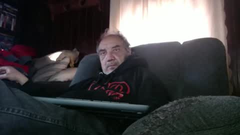 Snapshot of porkingit400 chatting on December 2024 01:19:02 PM porkingit400 online show from December 2024 01:19:02 PM