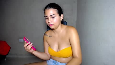 Snapshot of porn_sexy chatting on December 2024 01:27:02 PM NICKKYMARTIN online show from December 2024 01:27:02 PM