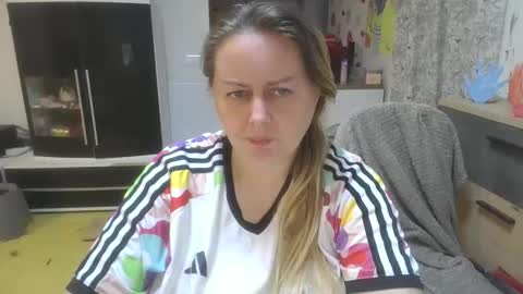 Snapshot of pornbusty chatting on March 2026 07:17:01 PM MelissOfficial online show from March 2026 07:17:01 PM