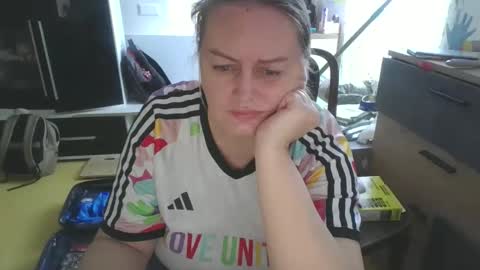 Snapshot of pornbusty chatting on March 2026 09:59:01 AM MelissOfficial online show from March 2026 09:59:01 AM