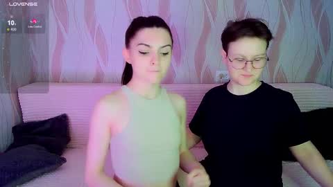 Ana and Tati online show from October 2025 07:18:01 PM