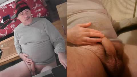 Snapshot of portlandjacob chatting on January 2025 12:47:01 PM portlandjacob online show from January 2025 12:47:01 PM