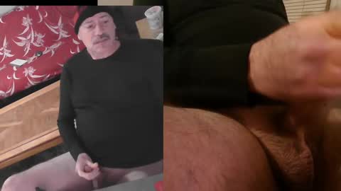 Snapshot of portlandjacob chatting on February 2025 01:15:02 PM portlandjacob online show from February 2025 01:15:02 PM