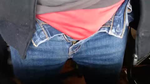 Snapshot of poseidonadventure88 chatting on April 2026 01:57:02 PM poseidonadventure88 online show from April 2026 01:57:02 PM