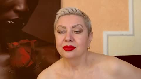 Snapshot of posh_lady chatting on October 2025 09:13:01 PM LADY POSH online show from October 2025 09:13:01 PM