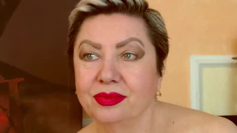 Snapshot of posh_lady chatting on April 2026 08:20:02 PM LADY POSH online show from April 2026 08:20:02 PM