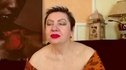 Snapshot of posh_lady chatting on April 2026 11:22:02 PM LADY POSH online show from April 2026 11:22:02 PM