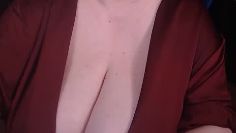 Snapshot of posh_mistress chatting on September 2025 06:29:01 PM PoshMistres    online show from September 2025 06:29:01 PM