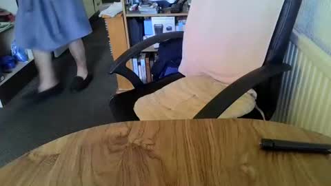 poshman65 online show from October 2025 11:33:02 AM