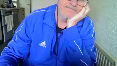 poshman65 online show from January 2026 12:10:02 PM