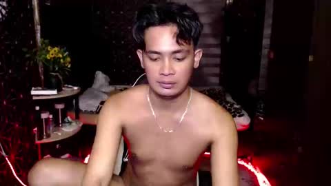 Snapshot of posiedon_cums chatting on November 2025 04:18:02 PM VEeeAsian online show from November 2025 04:18:02 PM