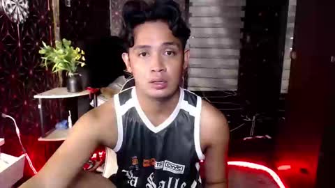 Snapshot of posiedon_cums chatting on January 2026 10:29:02 AM VEeeAsian online show from January 2026 10:29:02 AM