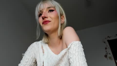 Snapshot of positivevibess chatting on January 2025 01:14:01 PM positivevibess online show from January 2025 01:14:01 PM