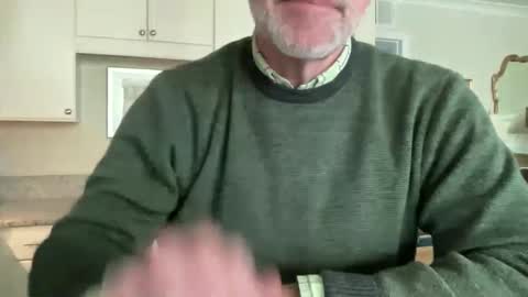 Snapshot of post01card chatting on January 2025 08:52:02 PM Post online show from January 2025 08:52:02 PM