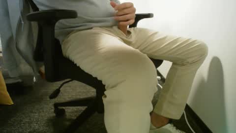 Snapshot of poundtownusa2016 chatting on September 2025 04:39:01 PM ConchilDog online show from September 2025 04:39:01 PM